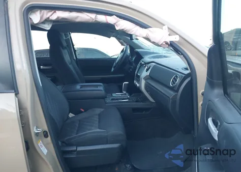 2019 Toyota Tundra Sr5 5.7L V8 из США, поврежденный, VIN 5TFEY5F1XKX245295